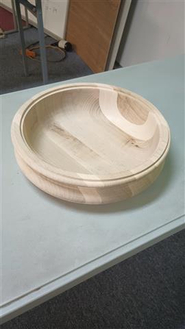 Torno de madera image 1