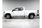 $29998 : Chevrolet Silverado 1500 202 thumbnail