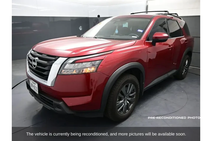 $26154 : Nissan Pathfinder 2024 SV 4d image 2