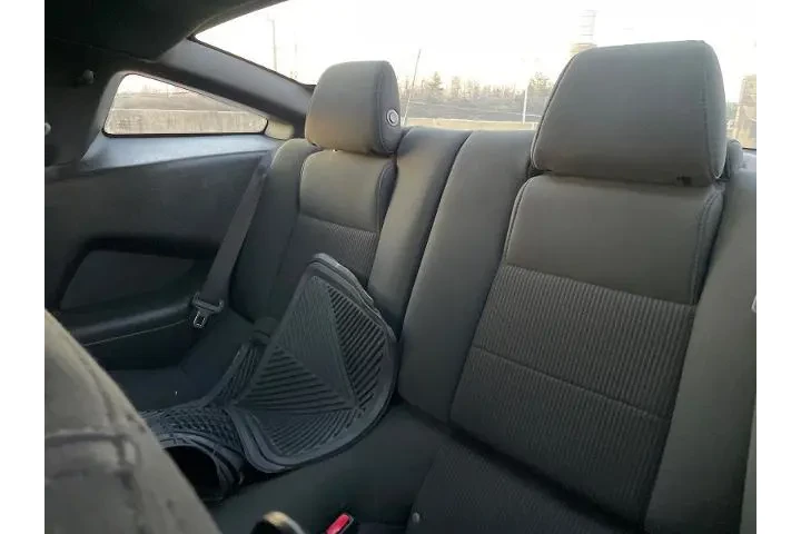 $10985 : Ford Mustang 2014 V6 2dr Fas image 6