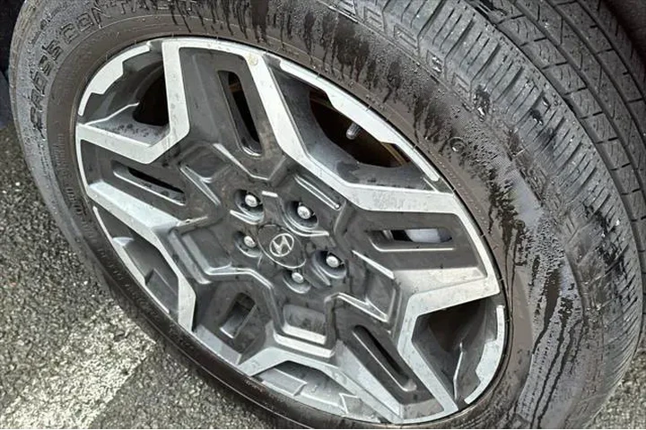 $29990 : Hyundai SANTA FE Hybrid 2023 image 7