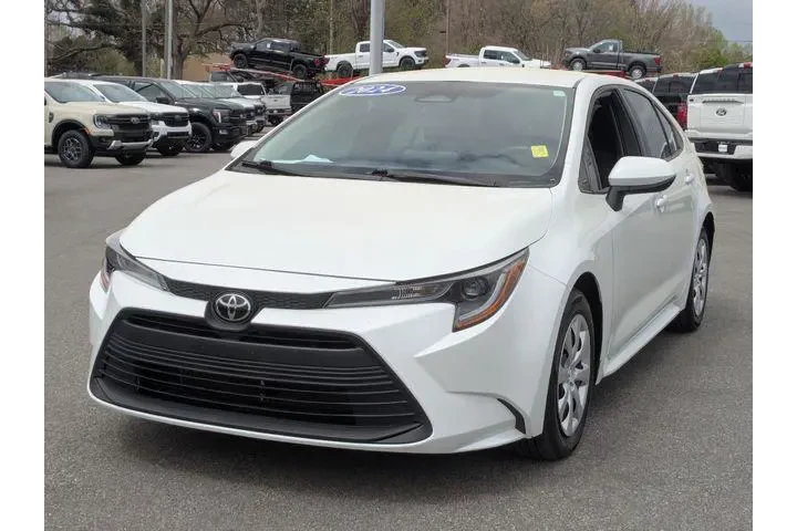 $21992 : Toyota Corolla 2024 LE 4dr S image 7