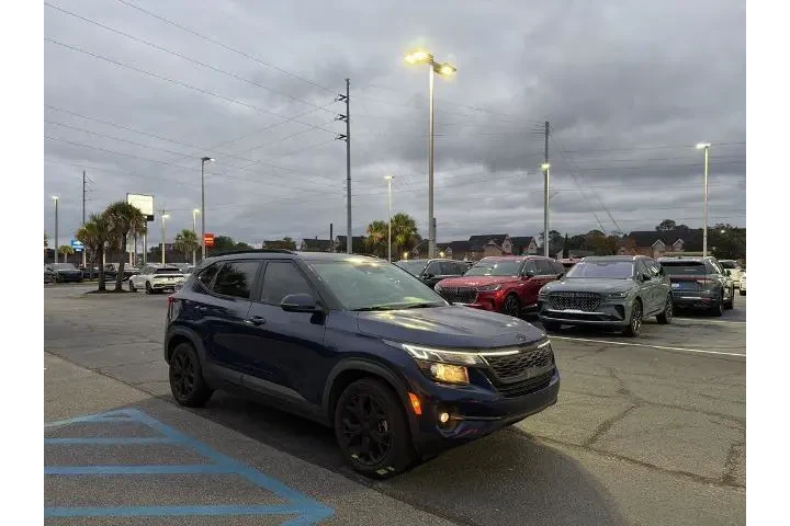 $18900 : Kia Seltos 2021 AWD EX 4dr S image 1