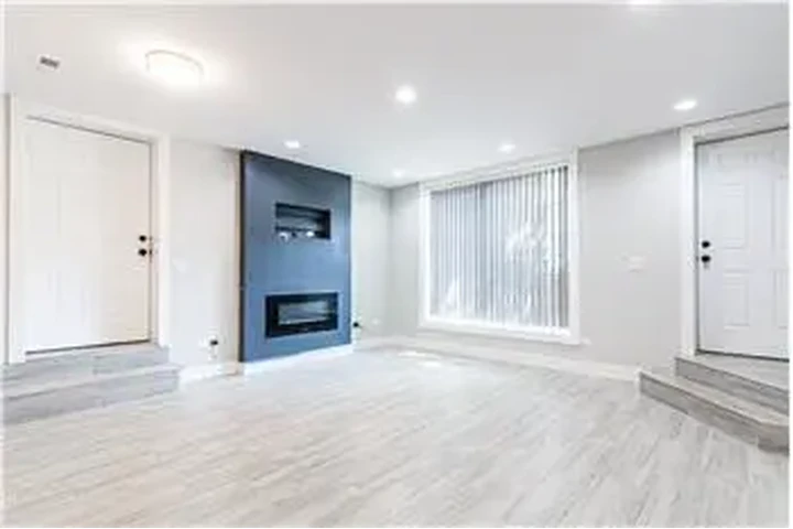 $3650 : Rental property with 3 bedro image 1