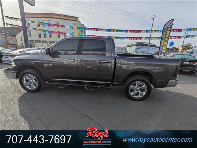 $21995 : 2015 1500 Big Horn 4WD Truck image 4