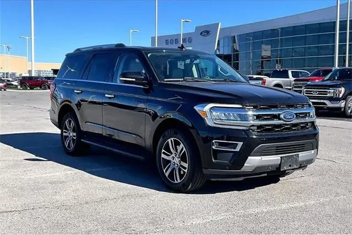 $40000 : Ford Expedition 2024 4x4 Lim image 2