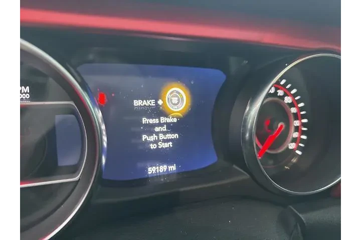 $34471 : Jeep Wrangler Unlimited 2021 image 4