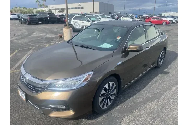 $19950 : Honda Accord Hybrid 2017 Tou image 1