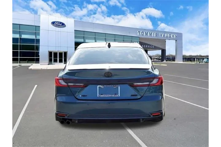 $32629 : Toyota Camry 2025 SE 4dr Sed image 3