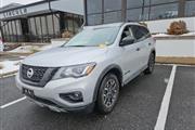 $24359 : PRE-OWNED 2020 NISSAN PATHFIN thumbnail