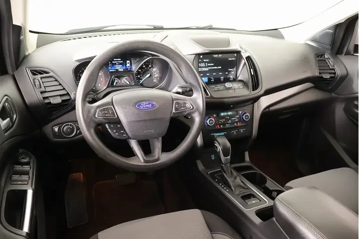 $14997 : Ford Escape 2019 SE 4dr SUV image 2