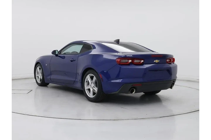 $24998 : Chevrolet Camaro 2020 LT 2dr image 2