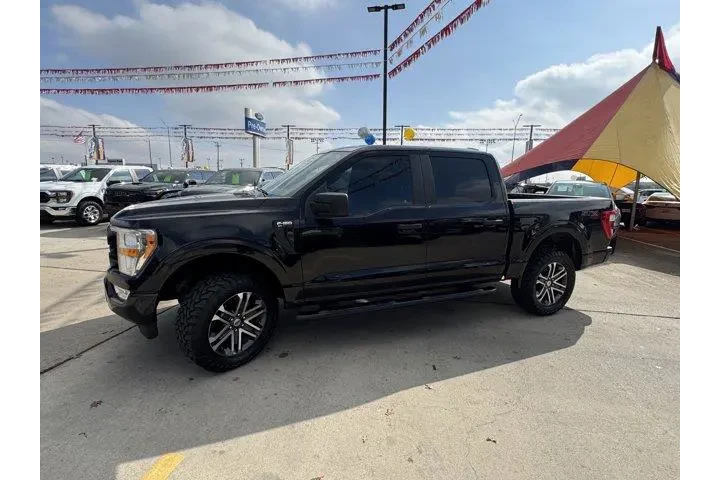 $25874 : Ford F-150 2021 4x4 XL 4dr S image 10