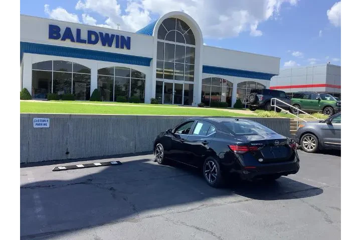 $21950 : Nissan Sentra 2024 SV 4dr Se image 5