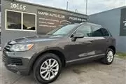 2013 Touareg VR6 Sport en Hialeah