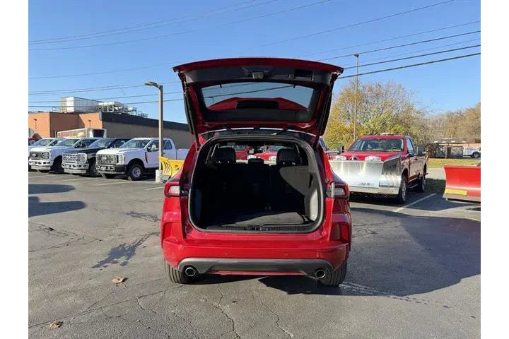 $26990 : Ford Escape 2024 AWD ST-Line image 5