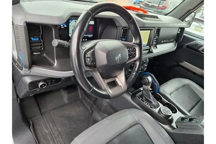 $39988 : Ford Bronco 2023 4x4 Base Ad image 10