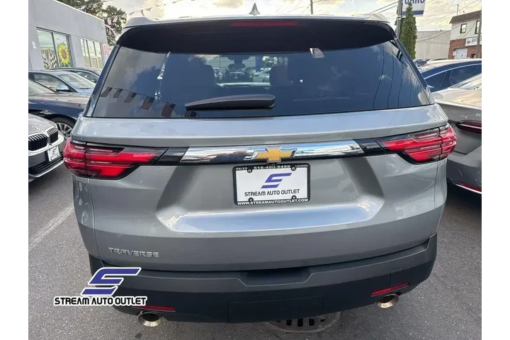 $22590 : Chevrolet Traverse 2023 LS 4 image 9
