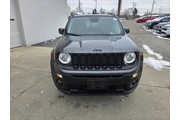 $14000 : Jeep Renegade 2018 4x4 Latit thumbnail