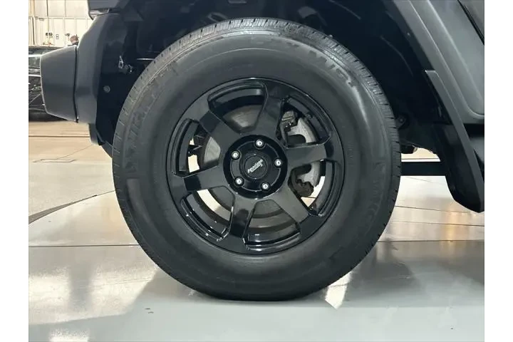 $23900 : Jeep Wrangler 2019 4x4 Sport image 10