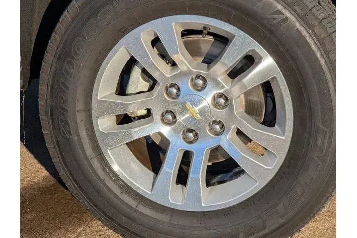 $18495 : Chevrolet Suburban 2016 4x2 image 8