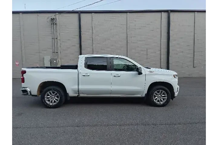 $32493 : Chevrolet Silverado 1500 202 image 2
