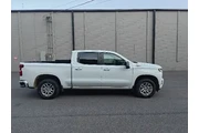 $32493 : Chevrolet Silverado 1500 202 thumbnail
