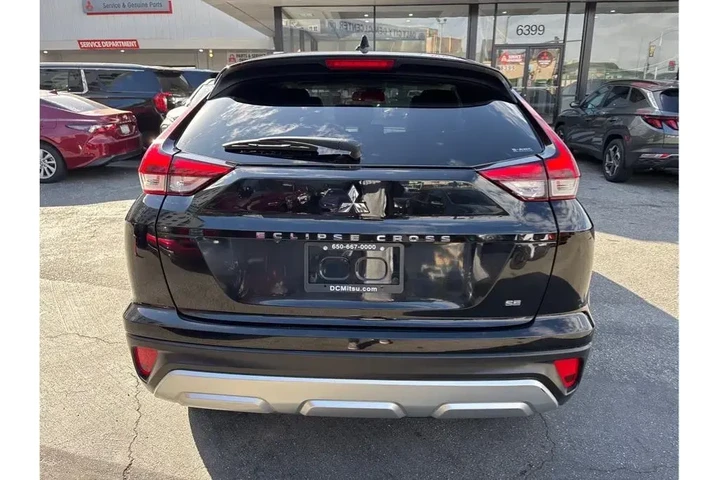 $22388 : Mitsubishi Eclipse Cross 202 image 6