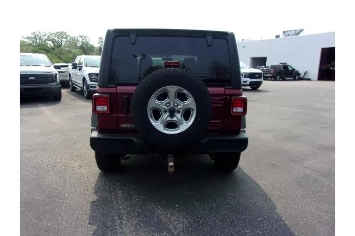 $30980 : Jeep Wrangler Unlimited 2021 image 4