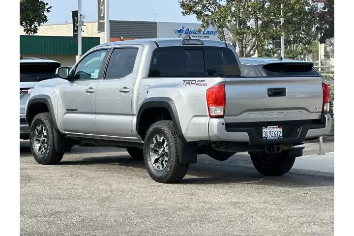 $30710 : Toyota Tacoma 2019 4x2 TRD O image 5