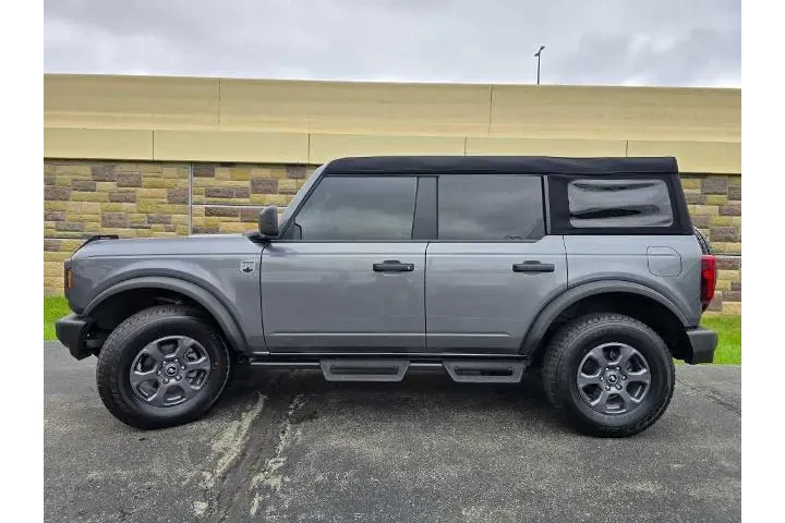 $36411 : Ford Bronco 2023 4x4 Base 4d image 8