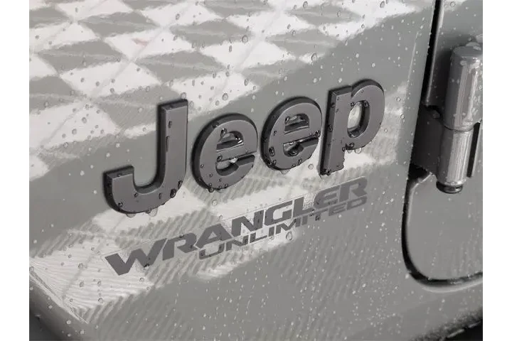 $30498 : Jeep Wrangler Unlimited 2021 image 5