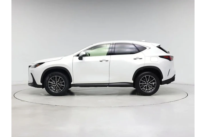 $37998 : Lexus NX 250 2024 Premium 4d image 3