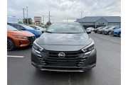 $20861 : Nissan Versa 2025 SV 4dr Sed thumbnail