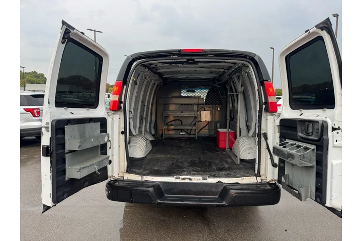 $7980 : 2011 Express Cargo Van AWD 15 image 10