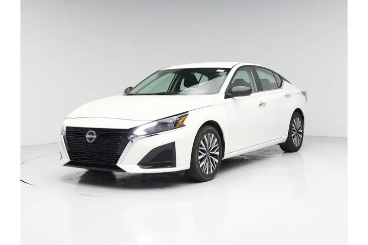 $23998 : Nissan Altima 2025 2.5 SV 4d image 4