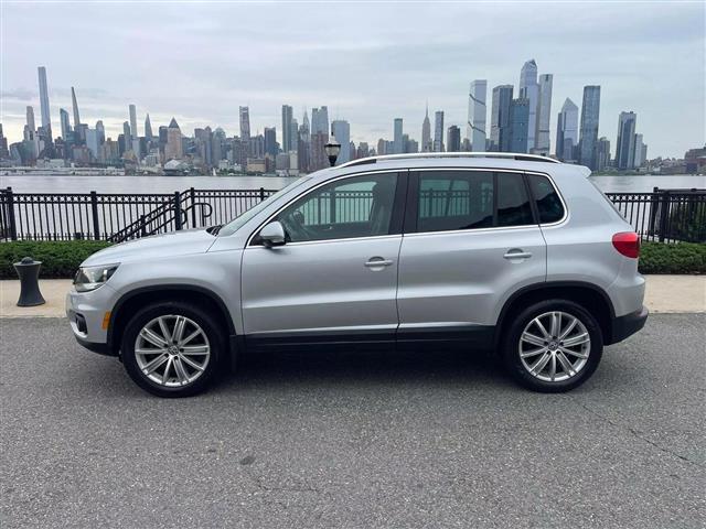 $8995 : 2014 VOLKSWAGEN TIGUAN image 9