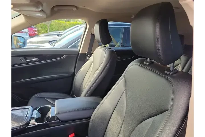 $24990 : Lincoln Nautilus 2021 Standa image 10