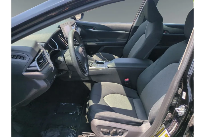 $21970 : Toyota Camry 2022 LE 4dr Sed image 9