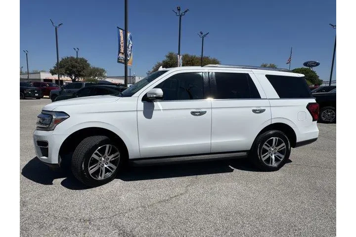 $39981 : Ford Expedition 2024 4x2 Lim image 10