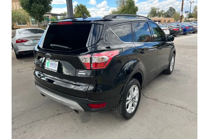 2018 Escape SEL FWD image 5