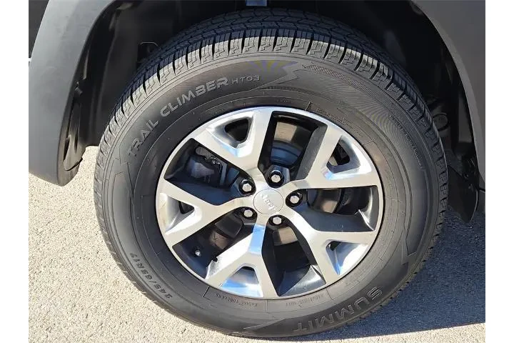 $14750 : Jeep Cherokee 2018 4x4 Trail image 7