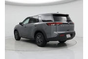 $25998 : Nissan Pathfinder 2022 S 4dr thumbnail