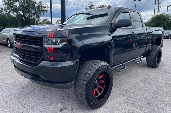 $19900 : 2018 Silverado 1500 Custom image 2