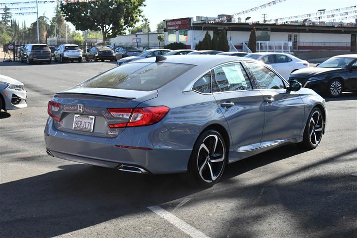 $27445 : Accord Sedan Sport SE image 8