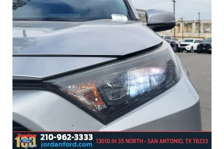 $13971 : Toyota RAV4 Hybrid 2019 AWD image 9