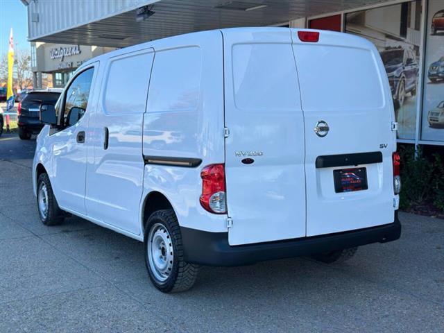 $16999 : 2021 NV200 S image 9