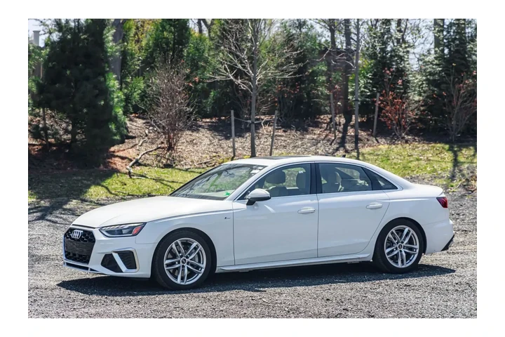 $20395 : Audi A4 2023 AWD quattro S l image 3