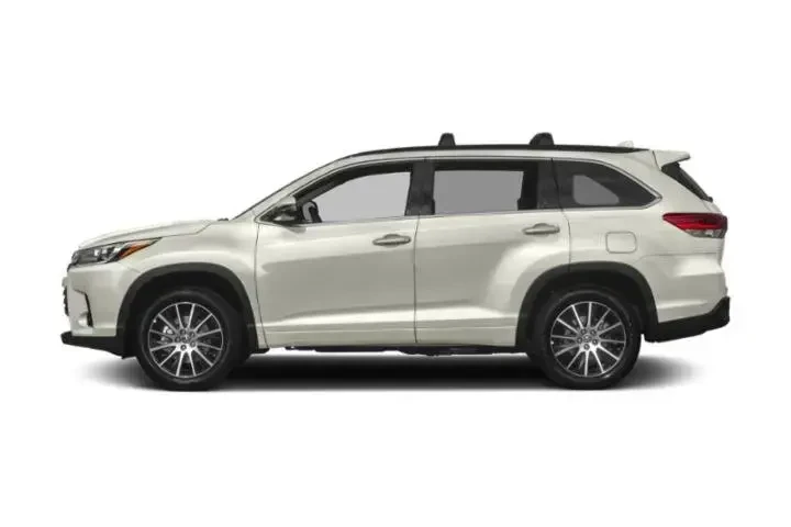 $24798 : Toyota Highlander 2019 AWD S image 3