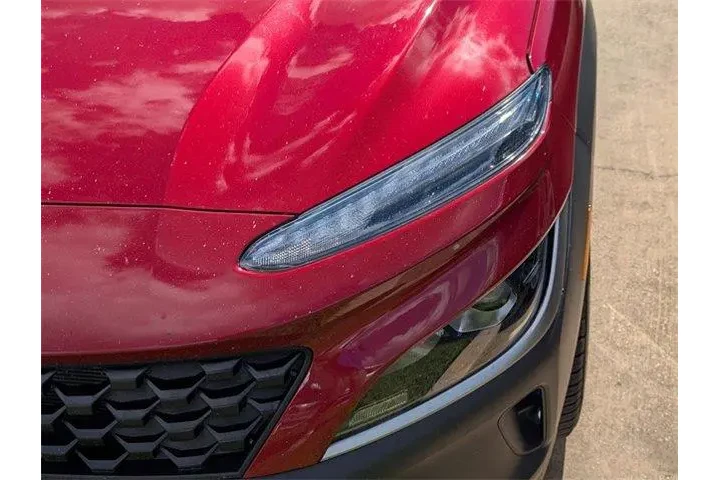 $15997 : Hyundai KONA 2023 SEL 4dr Cr image 2